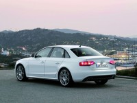 Audi A4 2008 photo