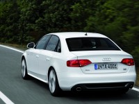 Audi A4 2008 photo