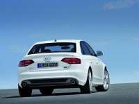 Audi A4 2008 photo