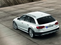 Audi A4 allroad 2012 photo