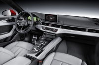 Audi A4 Avant 2015 photo