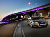 Audi A8 2010 photo