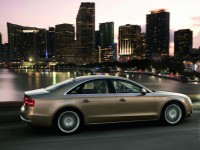 Audi A8 2010 photo