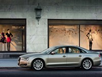 Audi A8 2010 photo