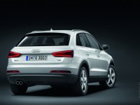 Audi Q3 2012 photo