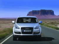 Audi Q7 2006 photo