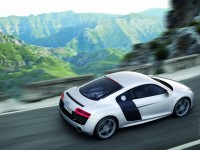 Audi R8 2012 photo