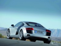 Audi R8 2007 photo
