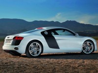 Audi R8 2007 photo