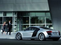 Audi R8 2007 photo