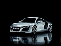 Audi R8 2007 photo