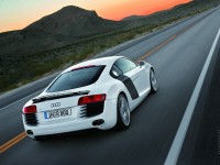 Audi R8 2007 photo