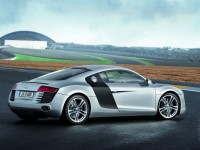 Audi R8 2007 photo