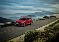 Audi RS Q3 photo
