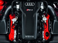 Audi RS4 Avant 2013 photo