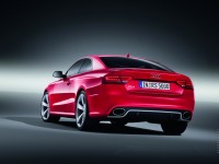 Audi RS5 2009 photo