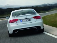 Audi RS5 2009 photo