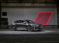 Audi RS6 Avant photo