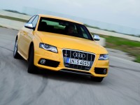 Audi S4 2009 photo