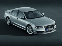 Audi S8 2013 photo