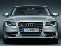 Audi S8 2013 photo