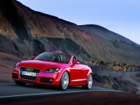 Audi TT Roadster photo