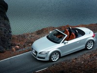 Audi TT Roadster photo