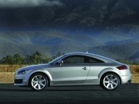 Audi TT photo