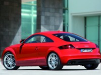 Audi TT photo