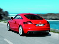 Audi TT photo