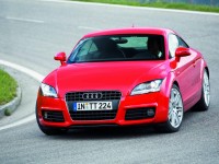 Audi TT photo