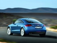 Audi TT photo