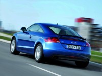 Audi TT photo