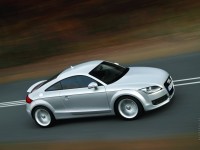 Audi TT photo